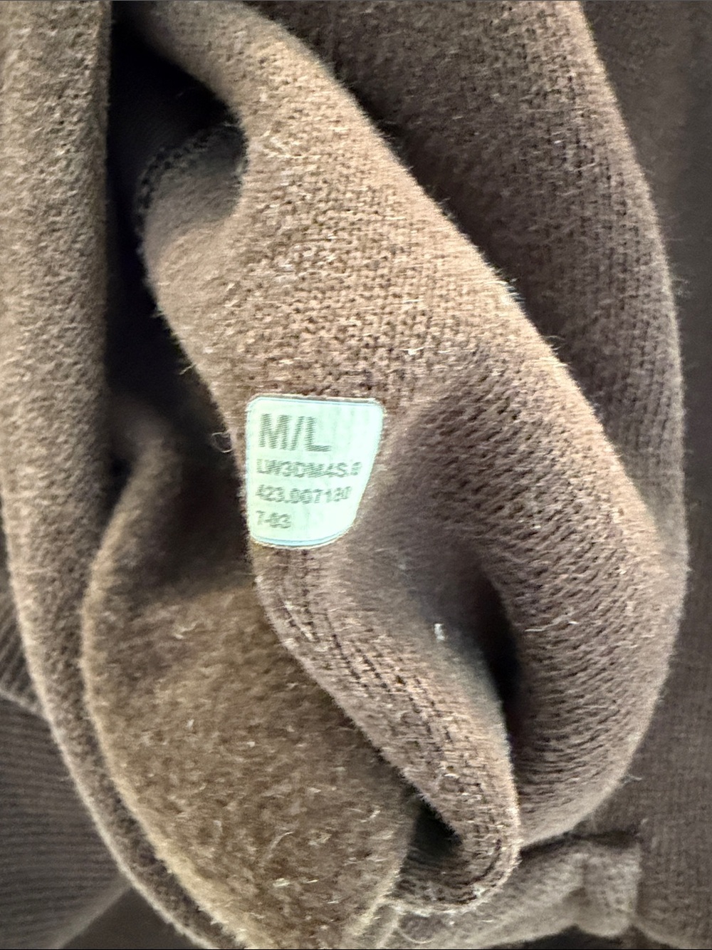Lululemon Scuba Oversized Half Zip Hoodie in brown. Size M/L - Picture 6 of 6